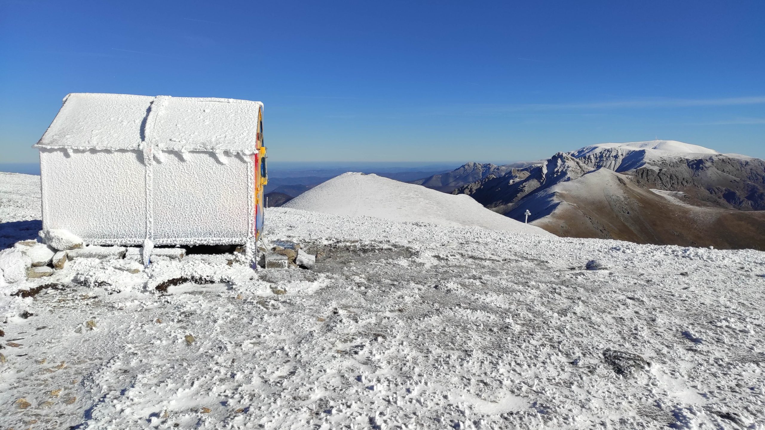 Зимно до връх Амбарица