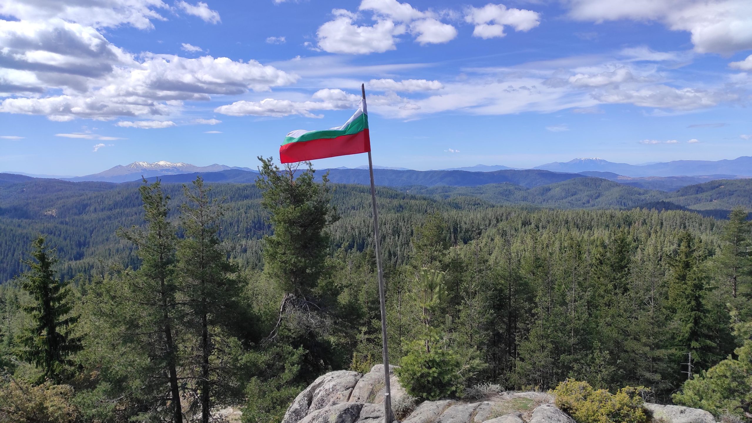 Връх Виденица и Самодивското пръскало